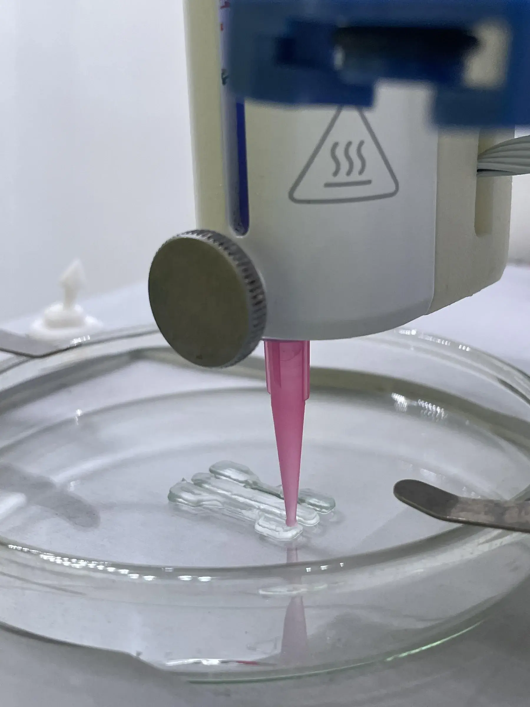 Impression 3D d’un élastomère granulaire double réseau à l’EPFL