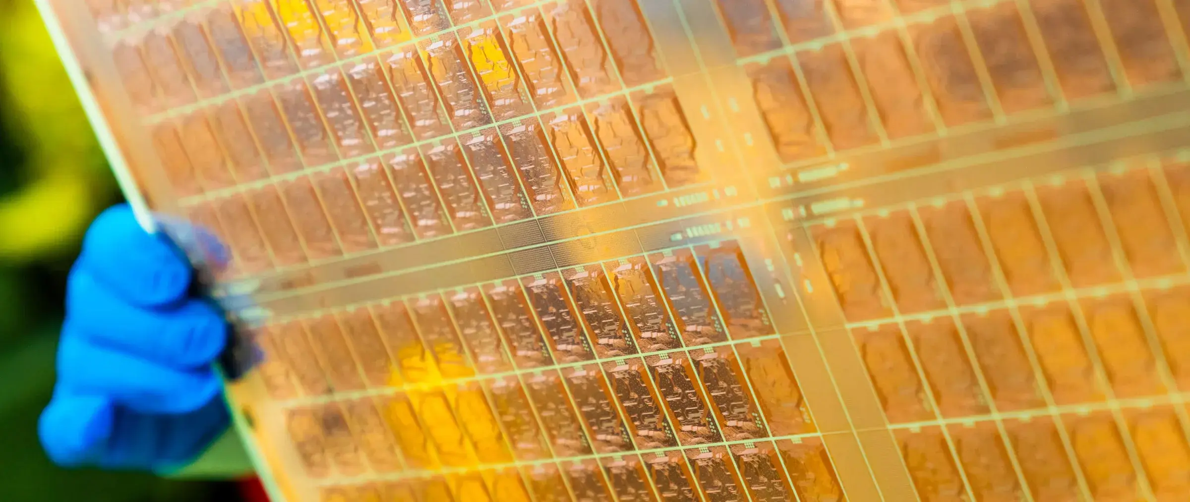 Substrat en verre présenté par Intel pour le packaging avancé