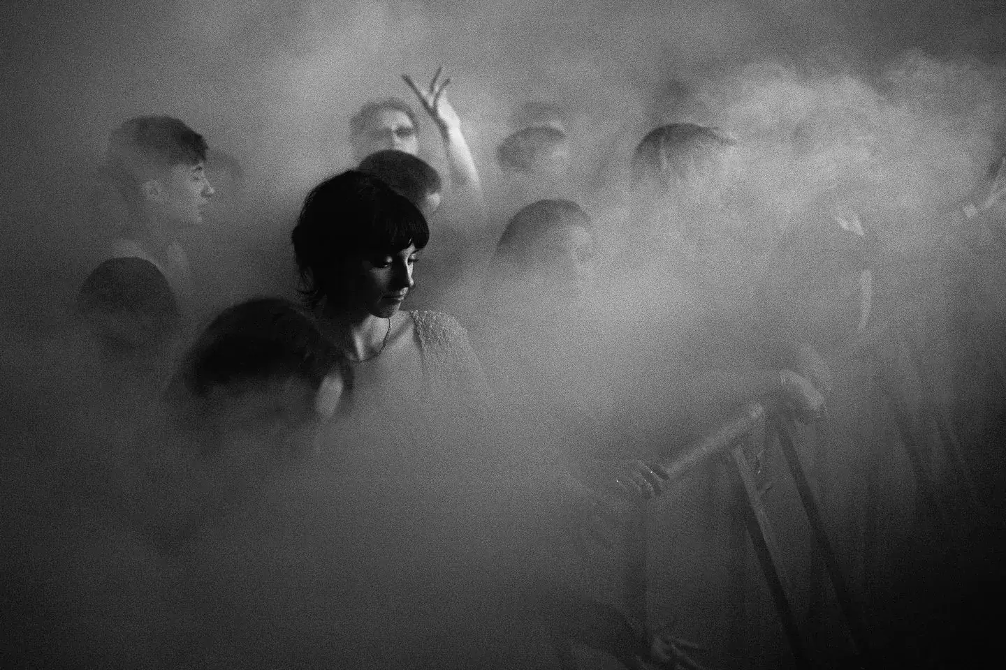 Photographie de The Warehouse Project par Jody Hartley au milieu de la foule